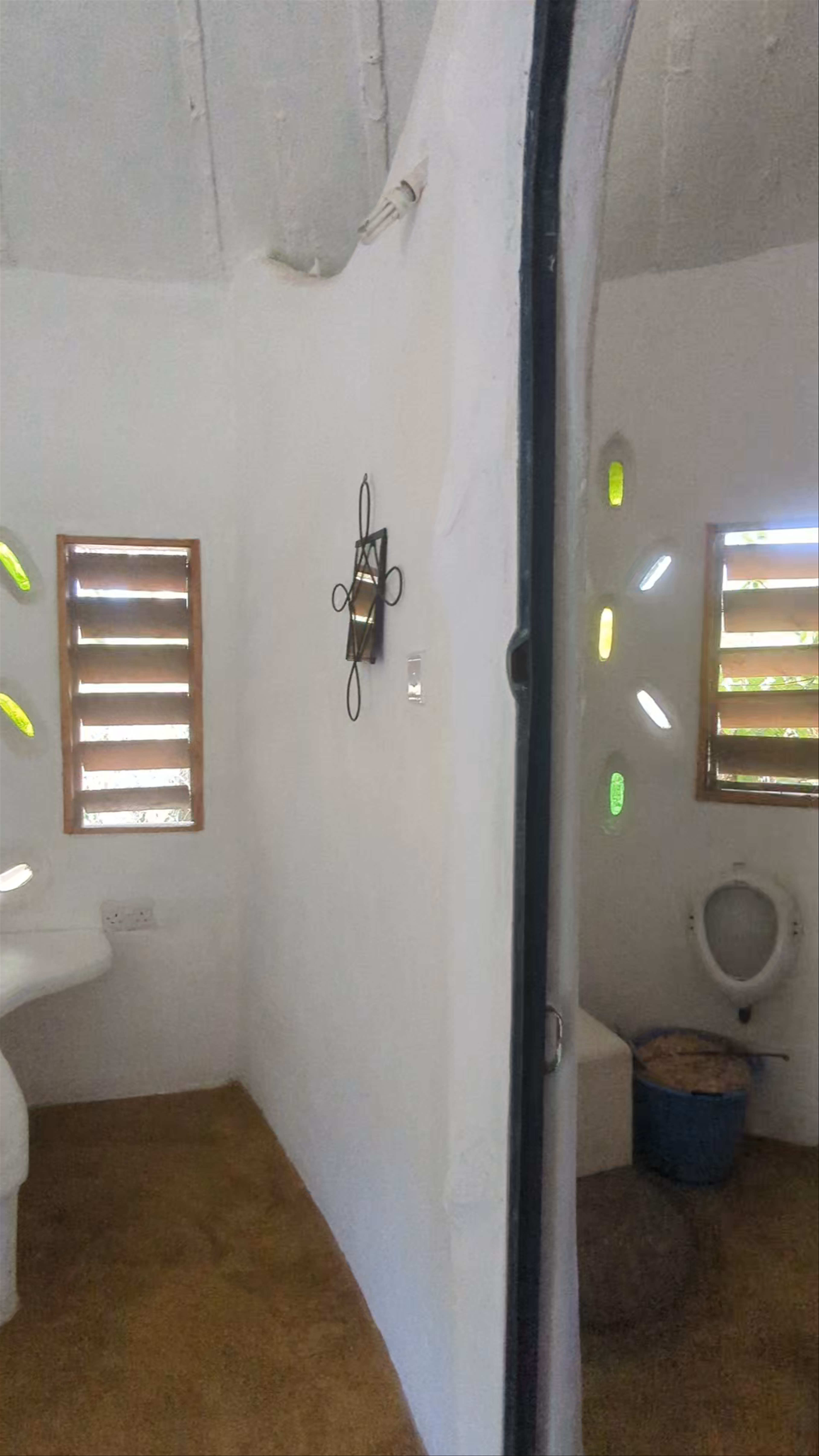 Wayando Beach Eco Lodge