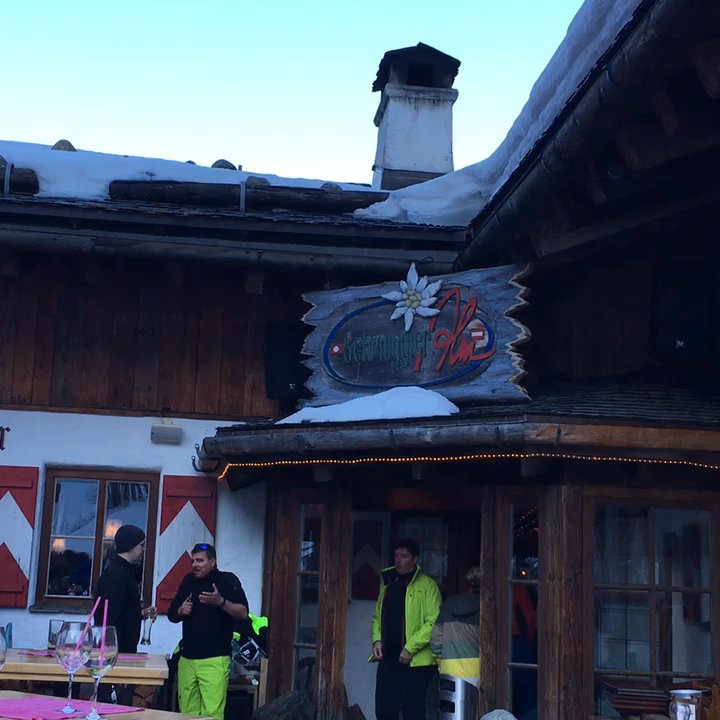 Schmuggler-Alm - Ganz nett - Italian Near Me - Samnaun, GR