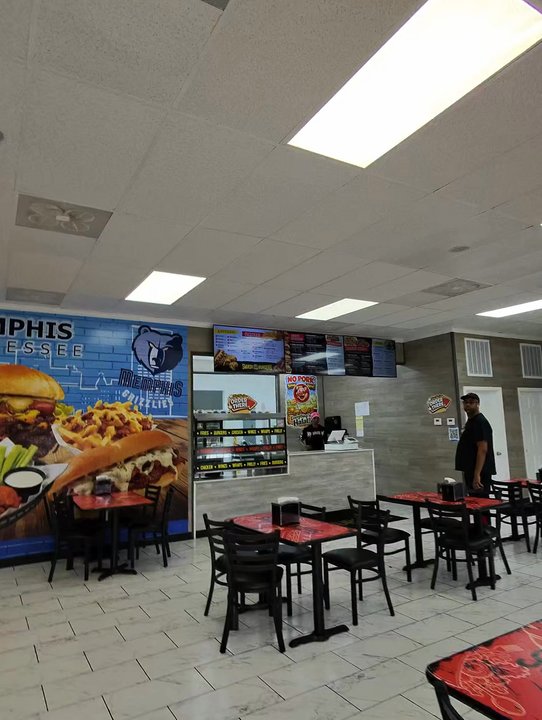 901 Smash Burger - The Inside of the restaurant. - Halal Near Me - Memphis, Tennessee
