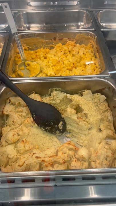 Safeway - Hot Deli items. Hhhhmm - Grocery Near Me - San Leandro, California