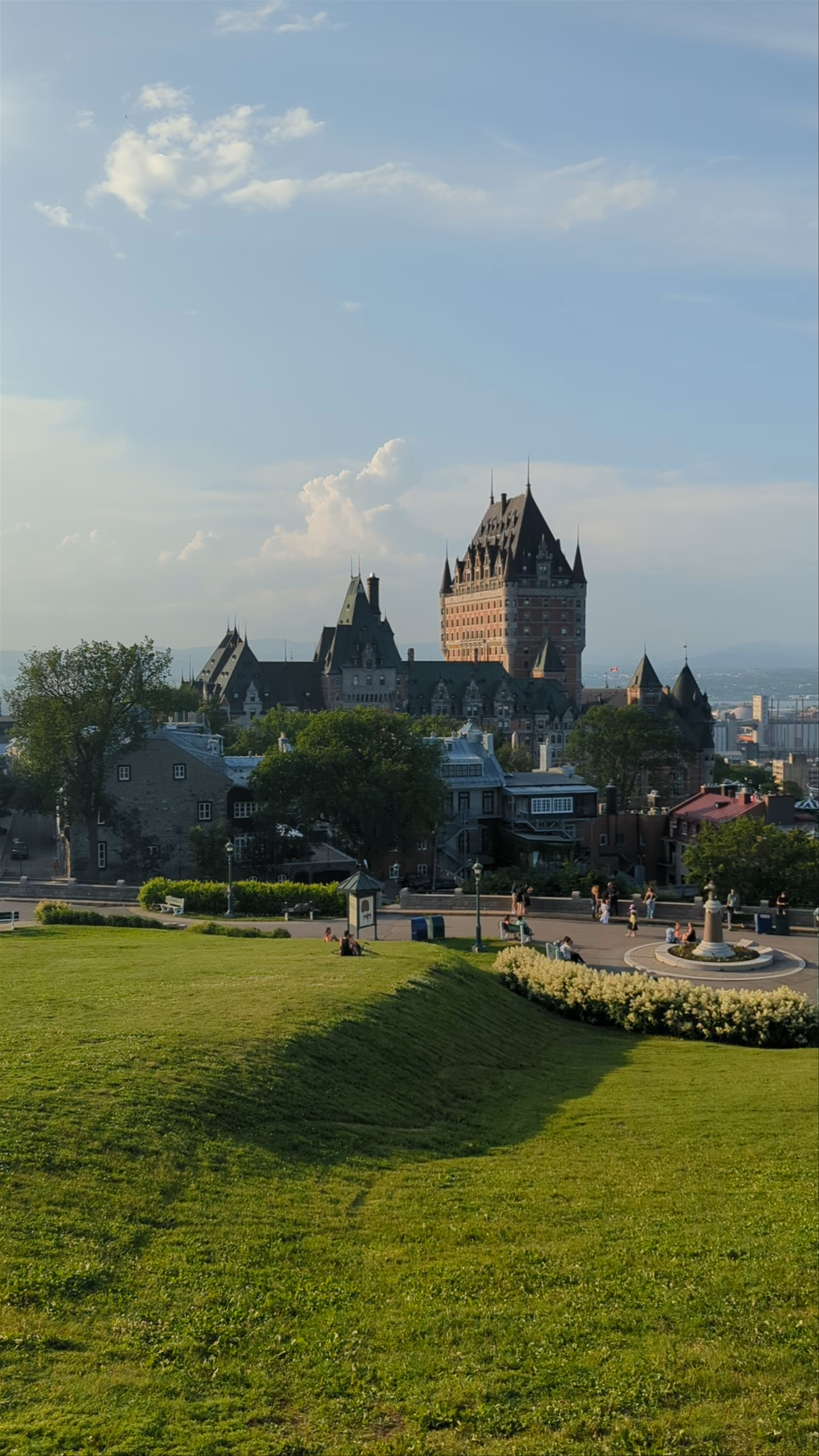 La Terrasse Saint-Denis