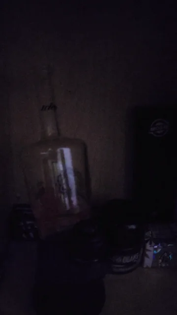 Preview pic of Custom blue uv w/spacedust IDAB Hennessey bottle glass Puffco top