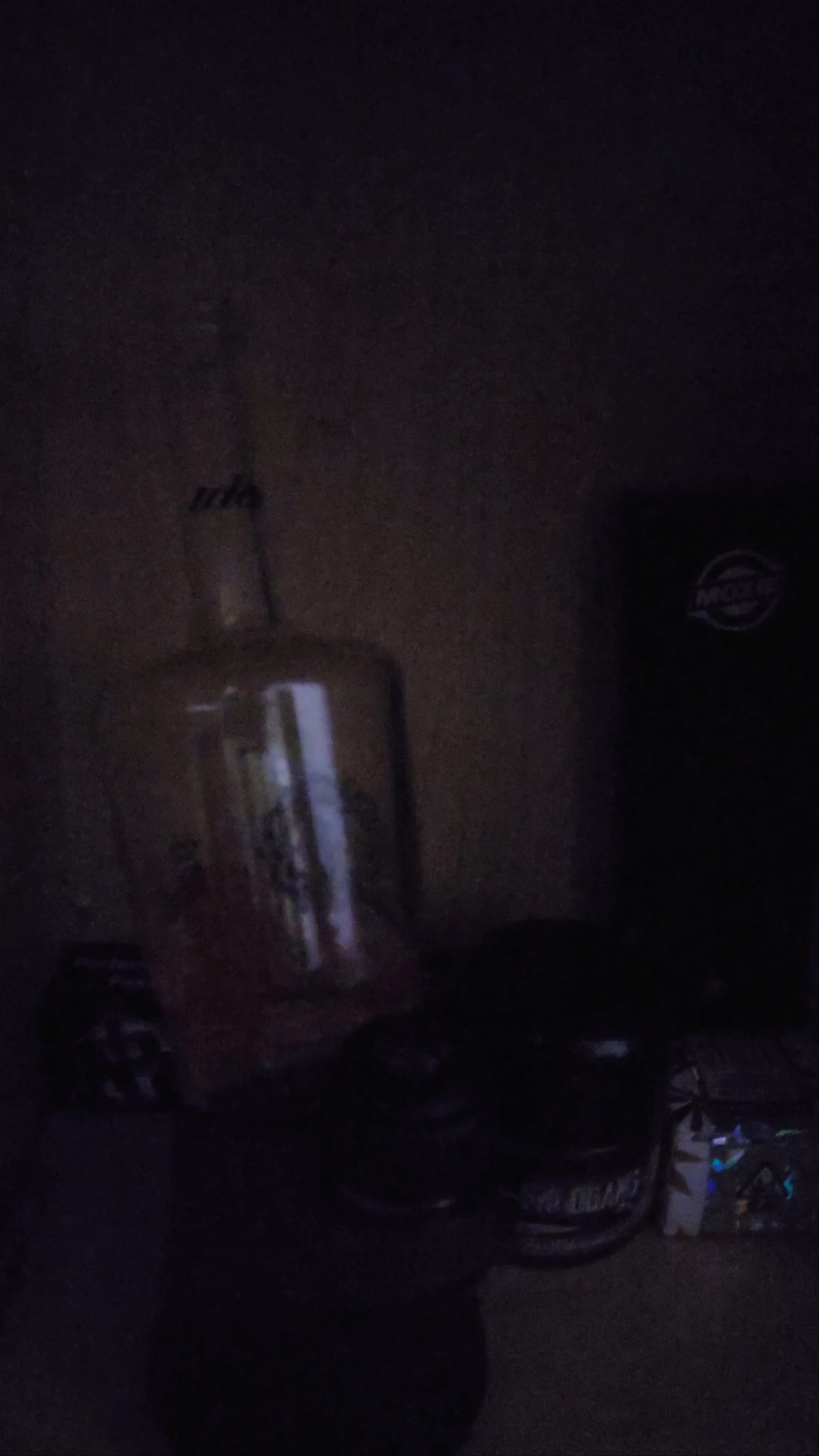 Preview pic of Custom blue uv w/spacedust IDAB Hennessey bottle glass Puffco top
