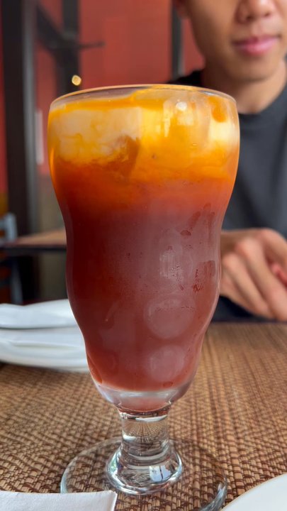 Dena Kitchen - 03. Thai Iced Tea - Thai Near Me - Chicago, Illinois