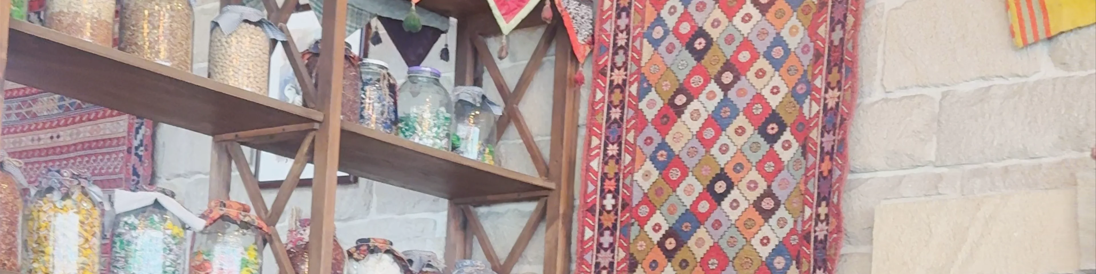 Qaynana Restaurant