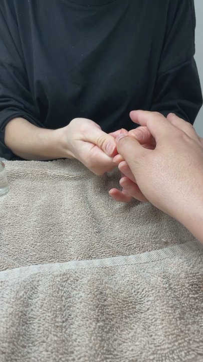 Eversaint Salon - I get a manicure with only a buff and shine, no nail polish or anything. - Nail Salons Near Me - New Orleans, Louisiana