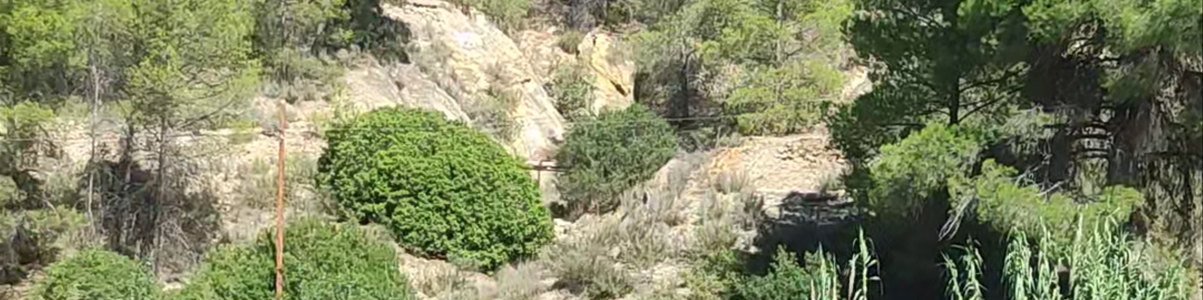 Noria hidráulica y zona de baño, Casas del Río