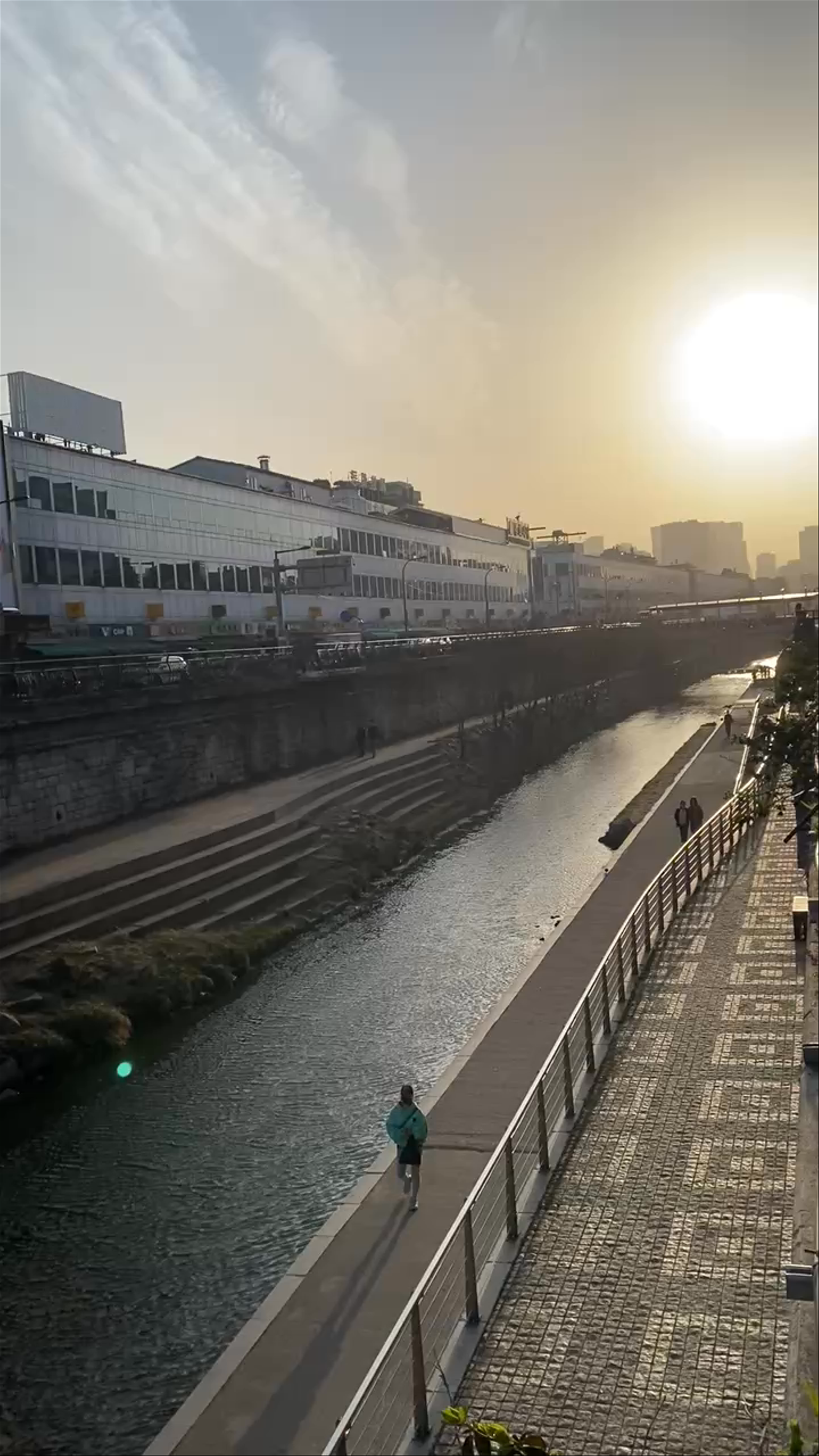 Cheonggyecheon Stream