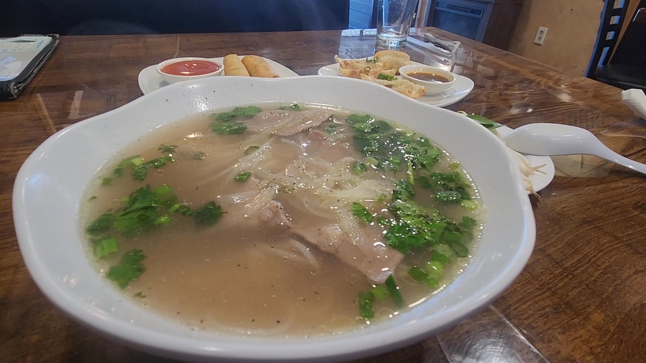 Bep-pa - Lunch Beef Pho - Pan Asian Near Me - Gastonia, North Carolina