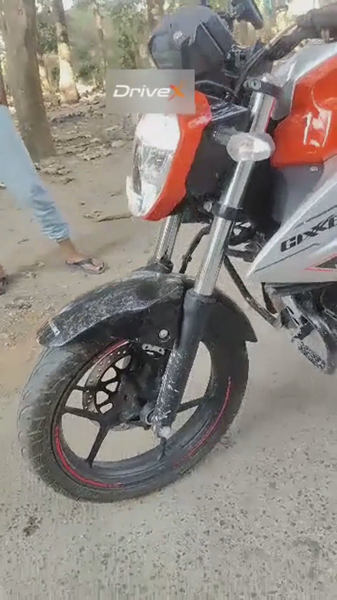 Walk-around video thumbnail