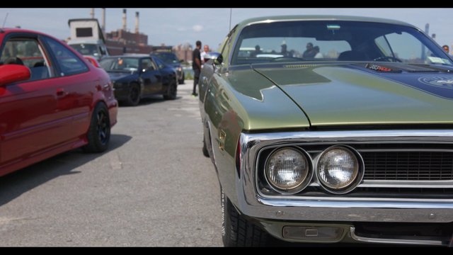 An exhibition of a Dodge Magnum 383