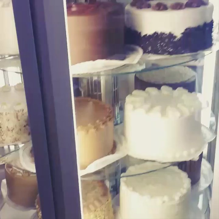 Gerry Frank's Konditorei - Desserts Near Me - Salem, Oregon