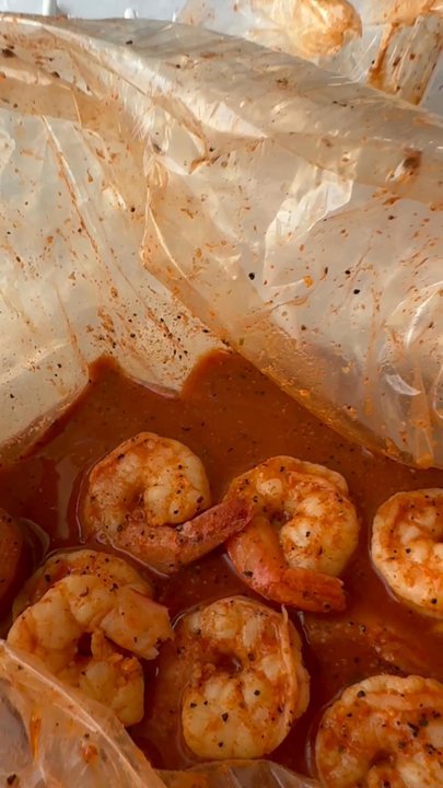 Claw Daddy's Cajun Seafood - Seafood Near Me - Bakersfield, California