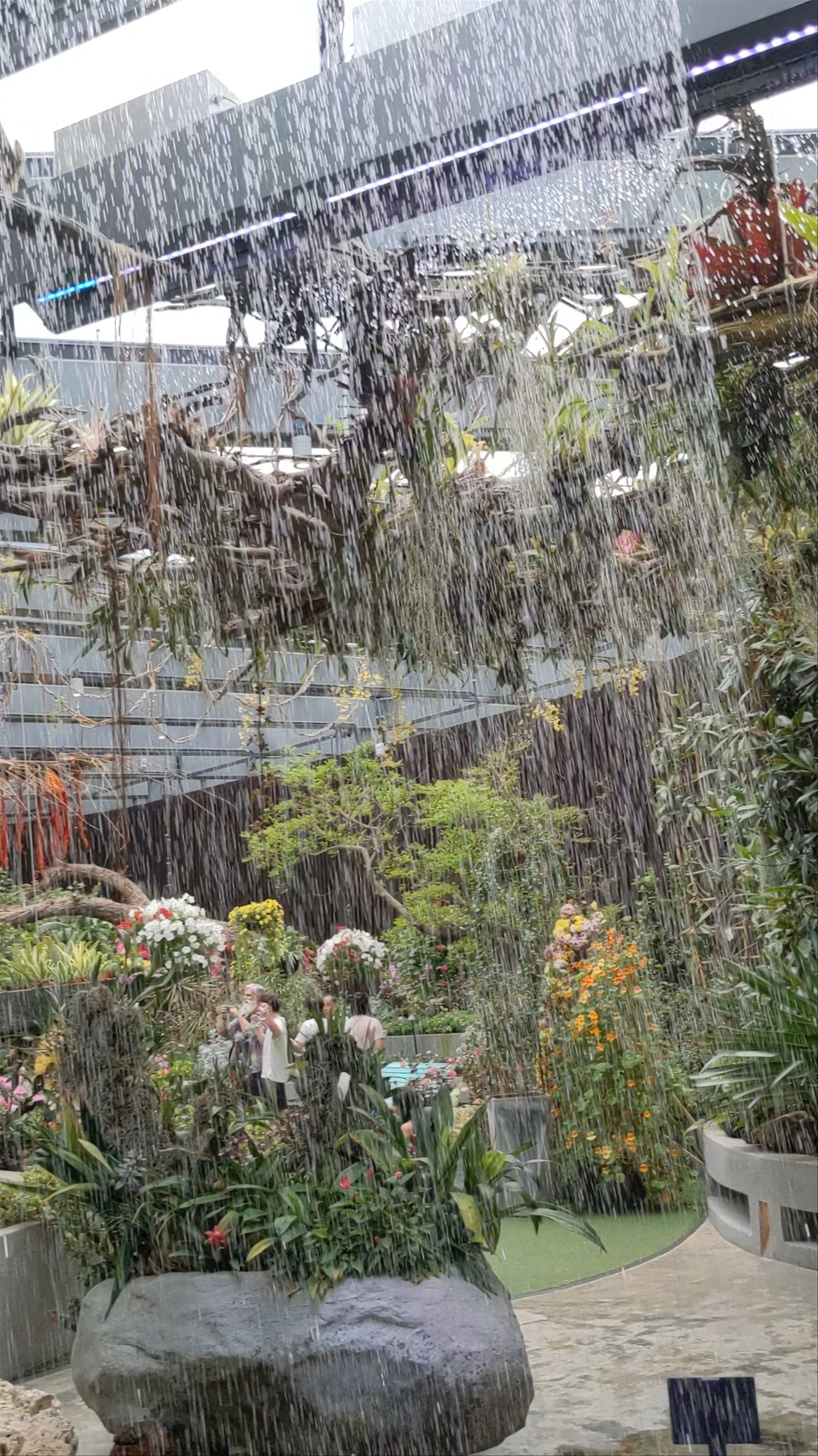 Marina Gardens Drive