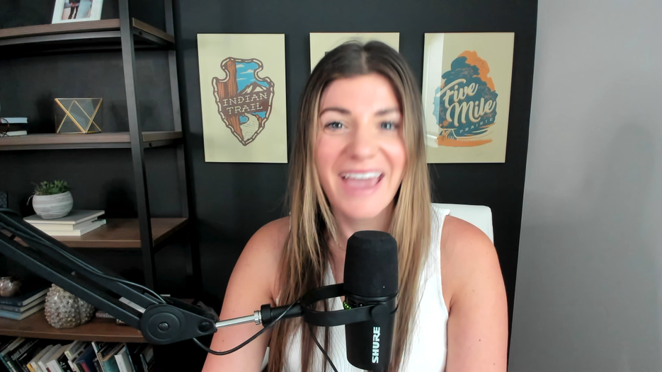 Hi, I'm Alyssa! Want to work together? Get to know me first!