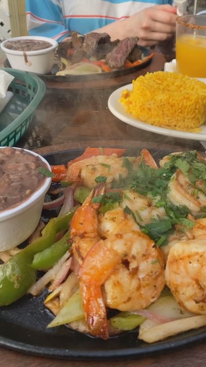 El Camino - Shrimp Fajitas, Steak Fajitas, Habanero Mango Margaritas - Mexican Near Me - Washington, DC, District of Columbia
