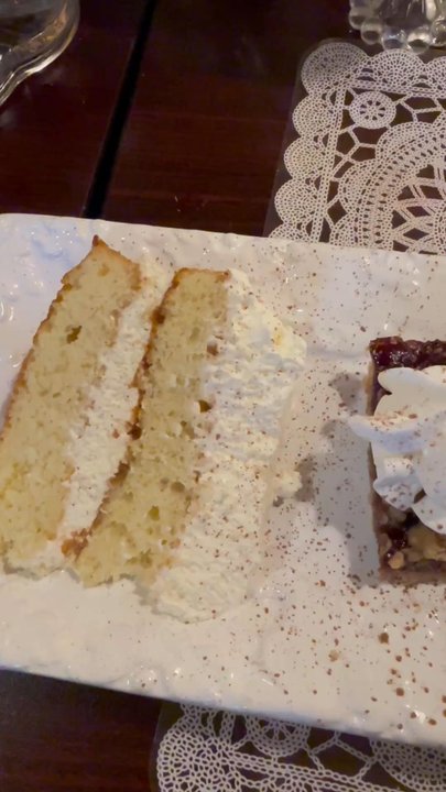 Wisteria Twig Tea - Coffee & Tea Near Me - Red Wing, Minnesota