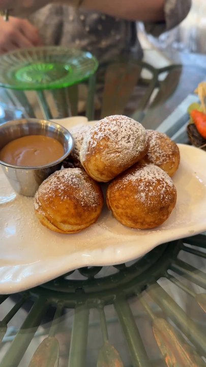MOMMA RABBIT’S NIBBLES AND SIPS - Updated March 2026 - 212 Photos & 321 ...