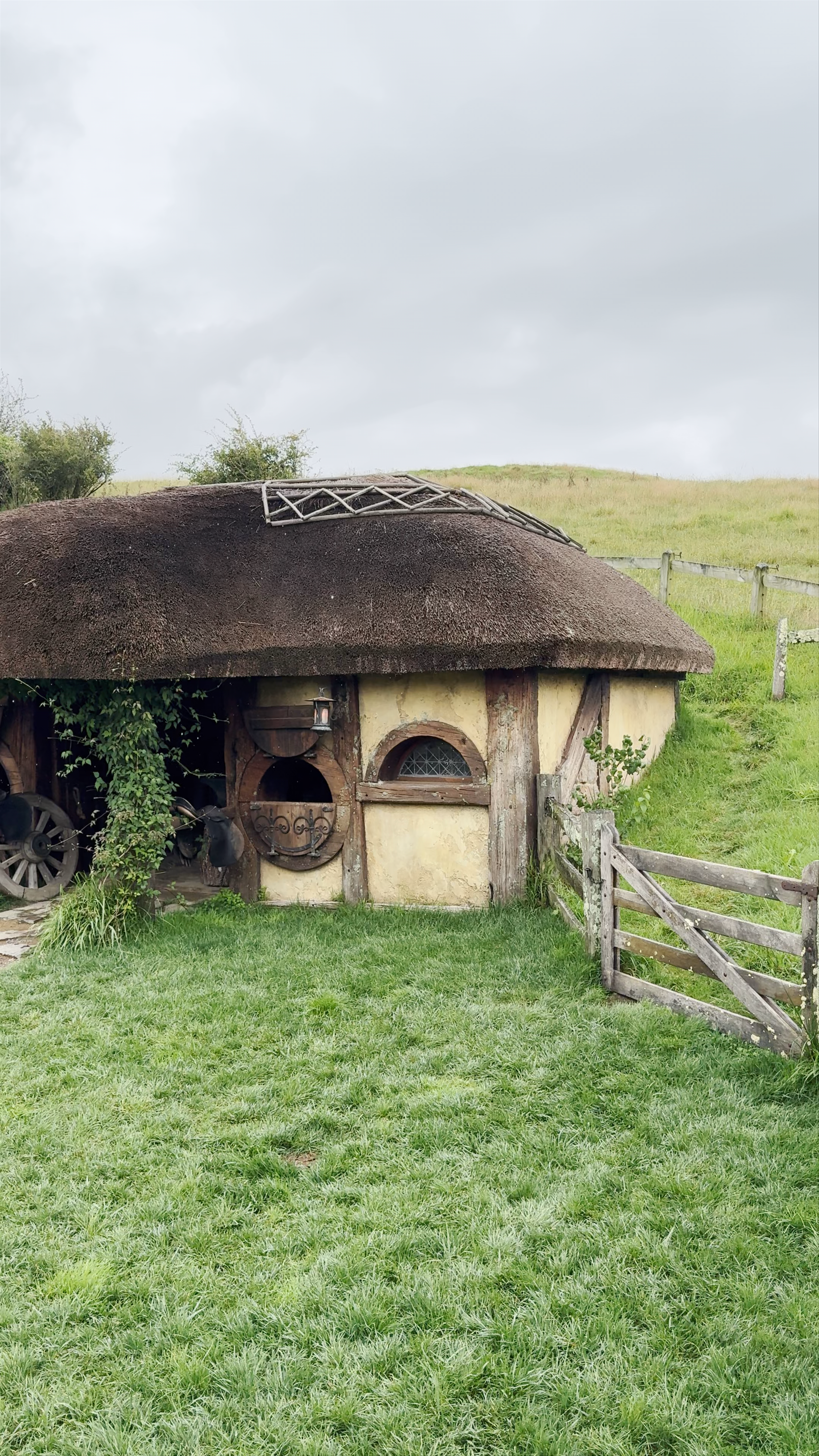 Hobbiton Movie Set Tours Buckland Road