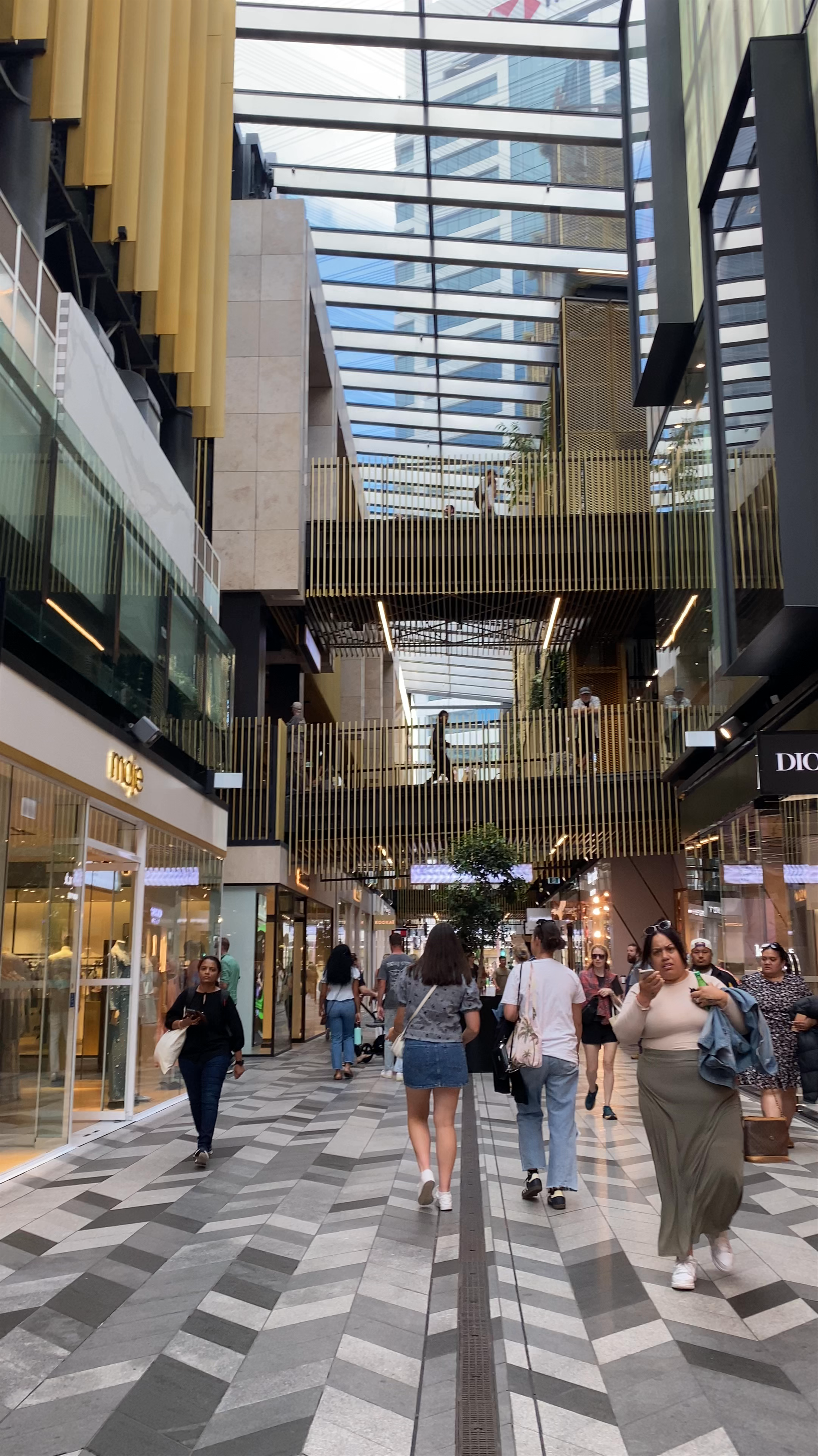 Commercial Bay: Modern Urban Shopping Experience in Auckland