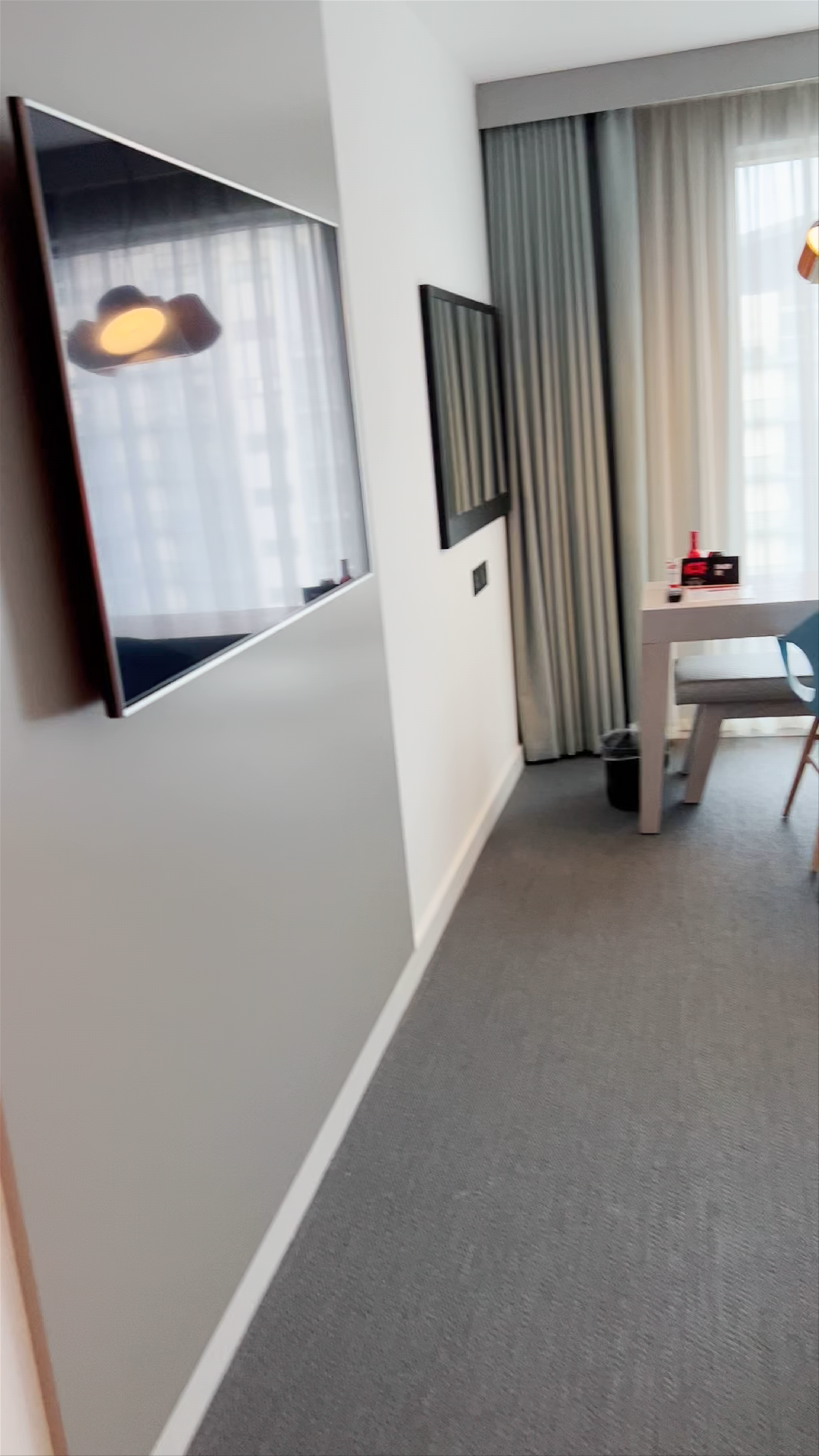 Modern Stay at Radisson RED Glasgow with Urban Views
