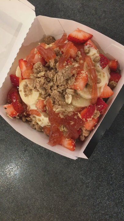Cinnaholic - Strawberry Fluff* added bananas for mine - Bakeries Near Me - Arlington, Texas