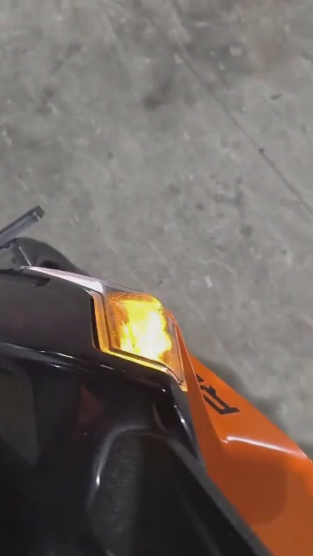 Walk-around video thumbnail
