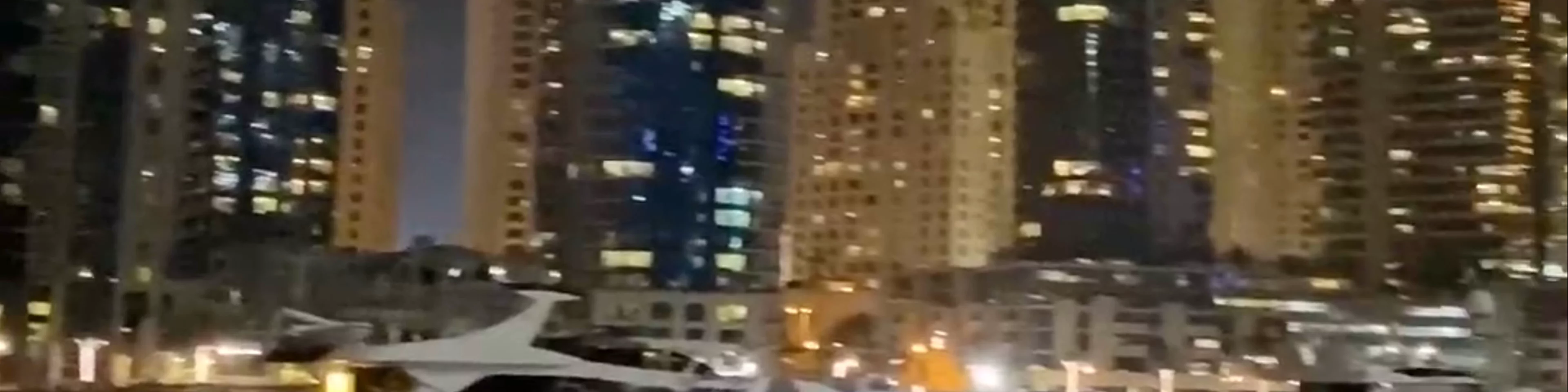 Marina Walk - Dubai - United Arab Emirates