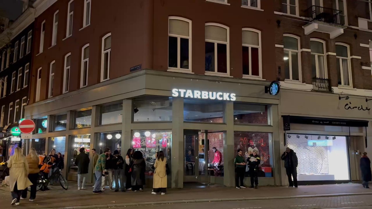 Starbucks - This Starbucks was popping on a Saturday night with a DJ spinning tracks - Coffee & Tea Near Me - Amsterdam, New Hampshire