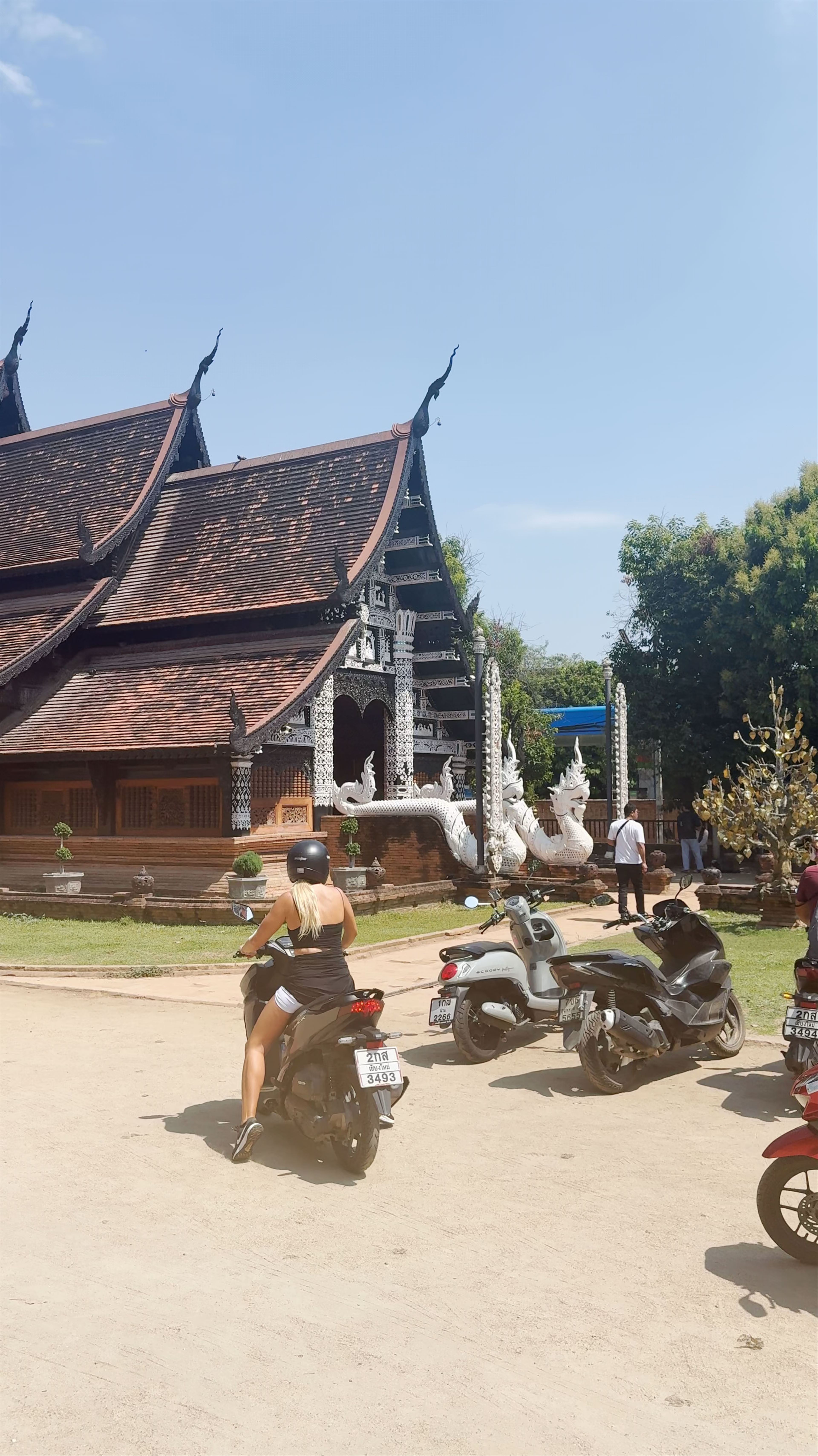 Wat Lok Moli