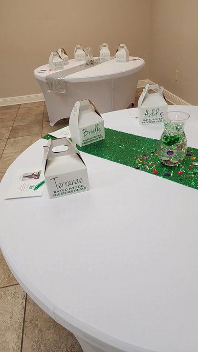 Flon Studio - Just a like snap of us decorating - Venues & Event Spaces Near Me - Slidell, Louisiana