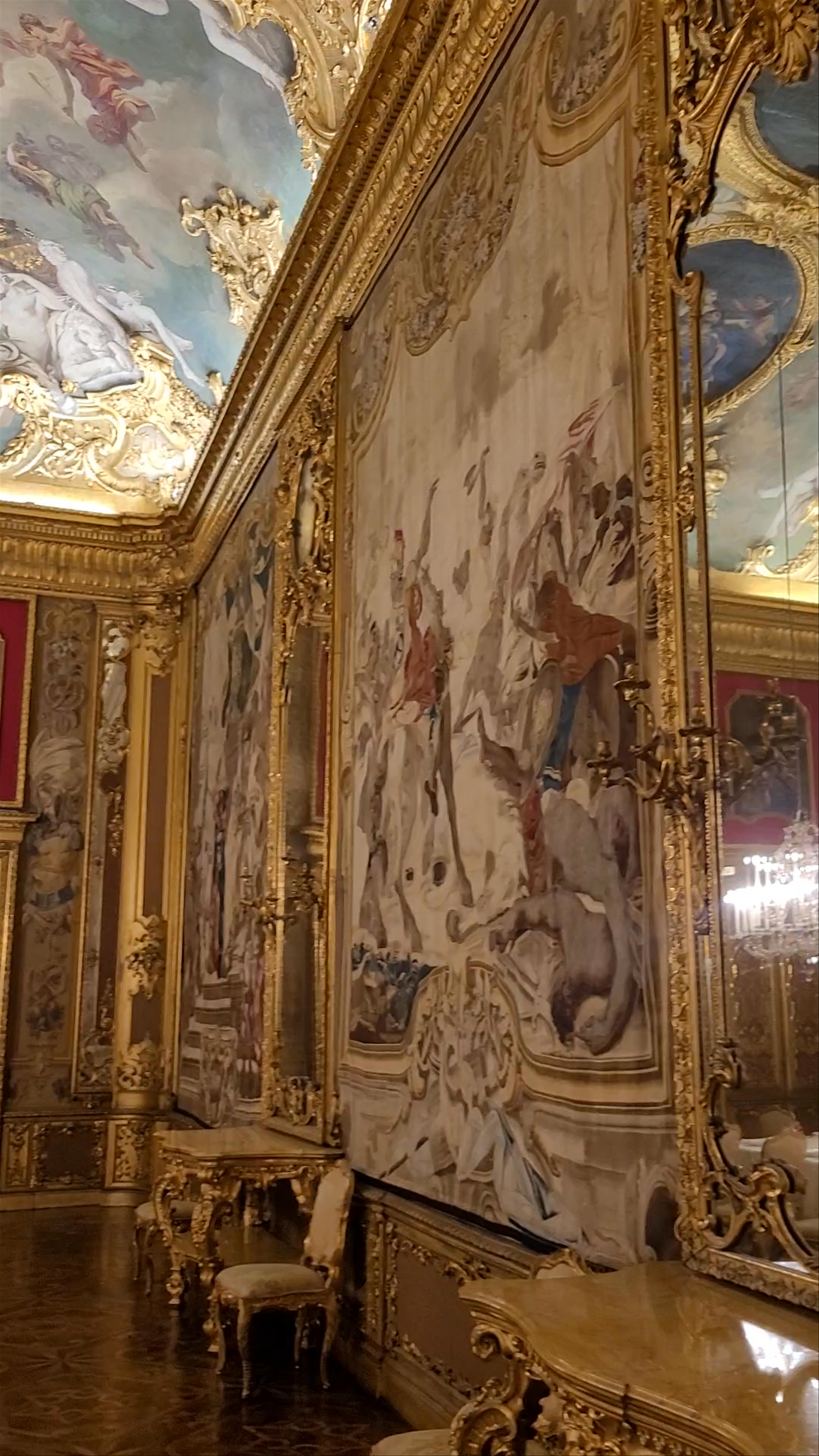 Royal Palace of Turin: Opulent Baroque Splendor in Piemonte