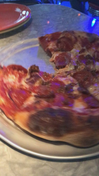 Bubba's 33 - Pizza is a must order at Bubba . Come on in and give it a try . You will love it !! #pizza #yummy - American Near Me - San Antonio, Texas