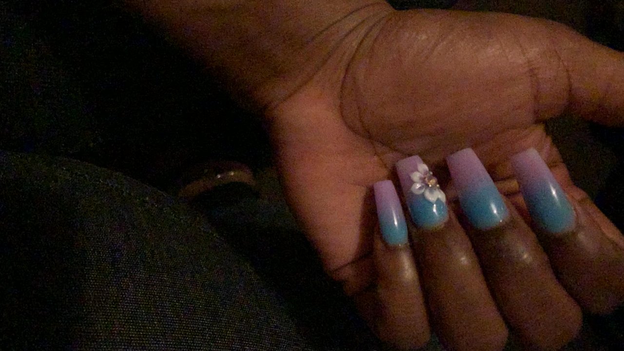 Beautiful Nails - I must say Vince does amazing every time. He takes his time He is dedicated to every detail to make sure you have the exact style you want. - Nail Salons Near Me - Waukegan, Illinois