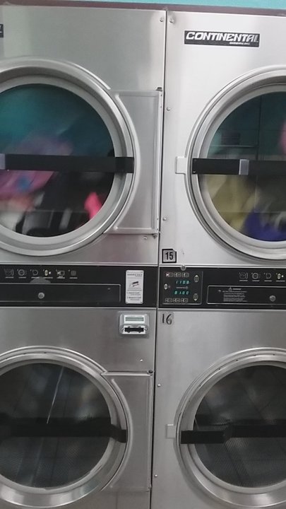 Sparklean Laundromat - Never seen a laundry this clean and with such a great service.!!!. Love it! - Laundry Services Near Me - Riverside, California