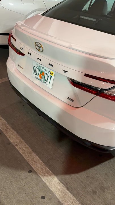Sixt Rent A Car - 2 small scratches - Car Rental Near Me - Phoenix, Arizona