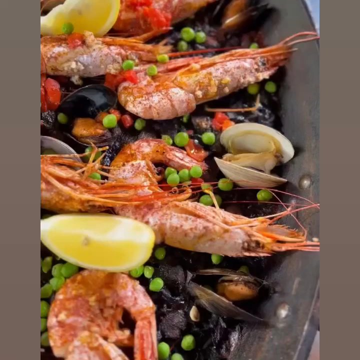 Paella305 - Caterers Near Me