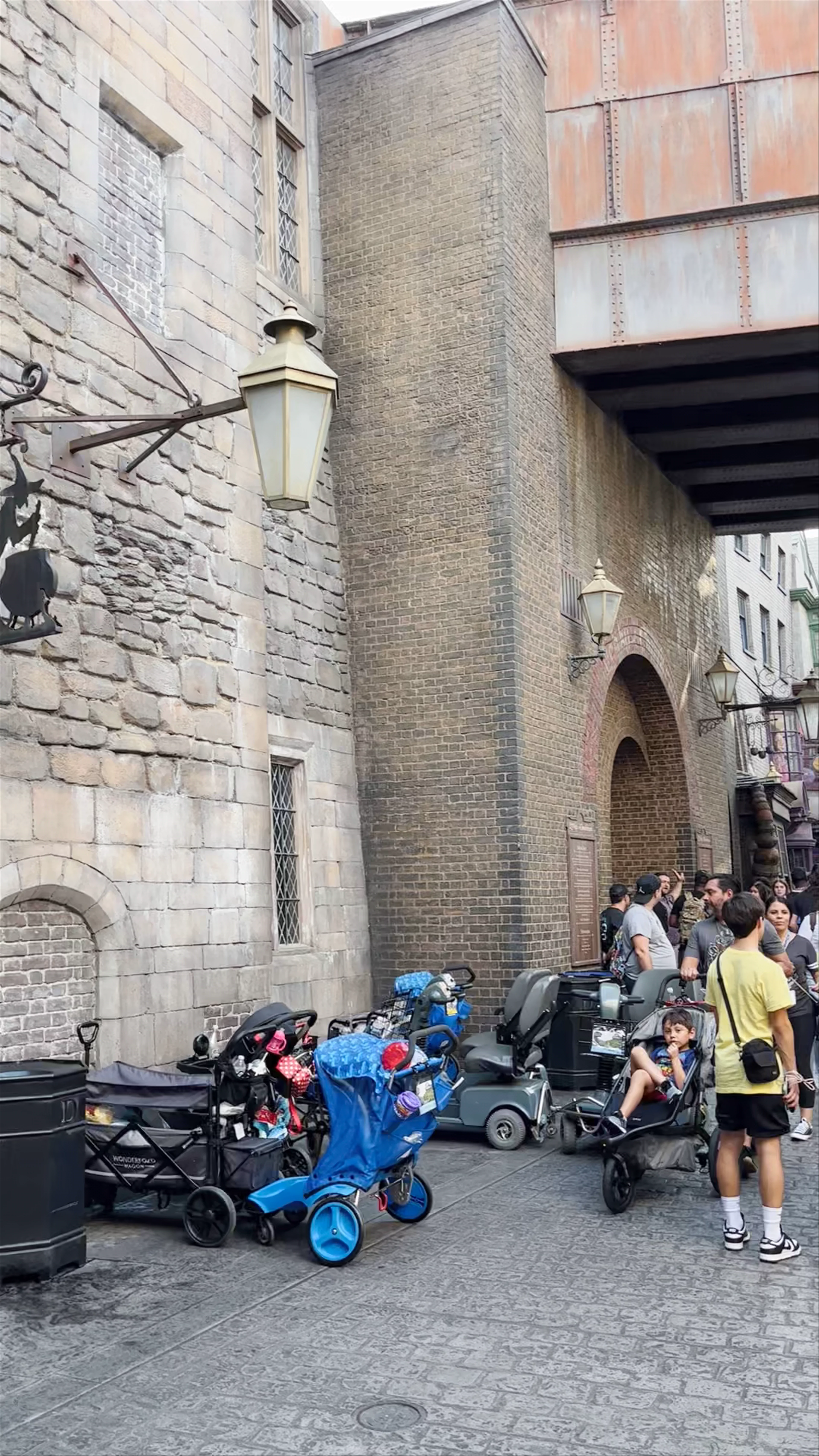 The Wizarding World of Harry Potter - Diagon Alley