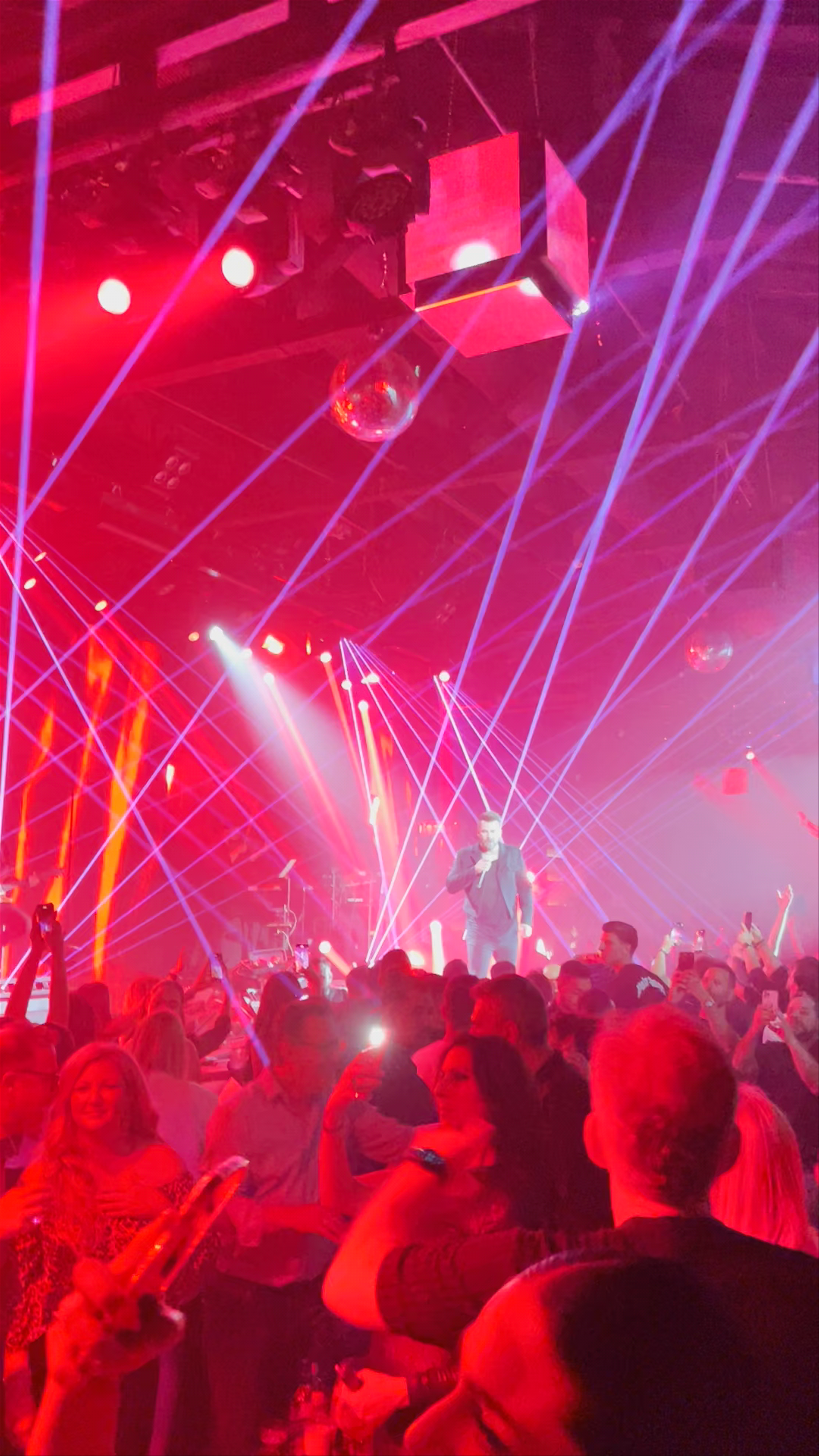 Barbarella Live