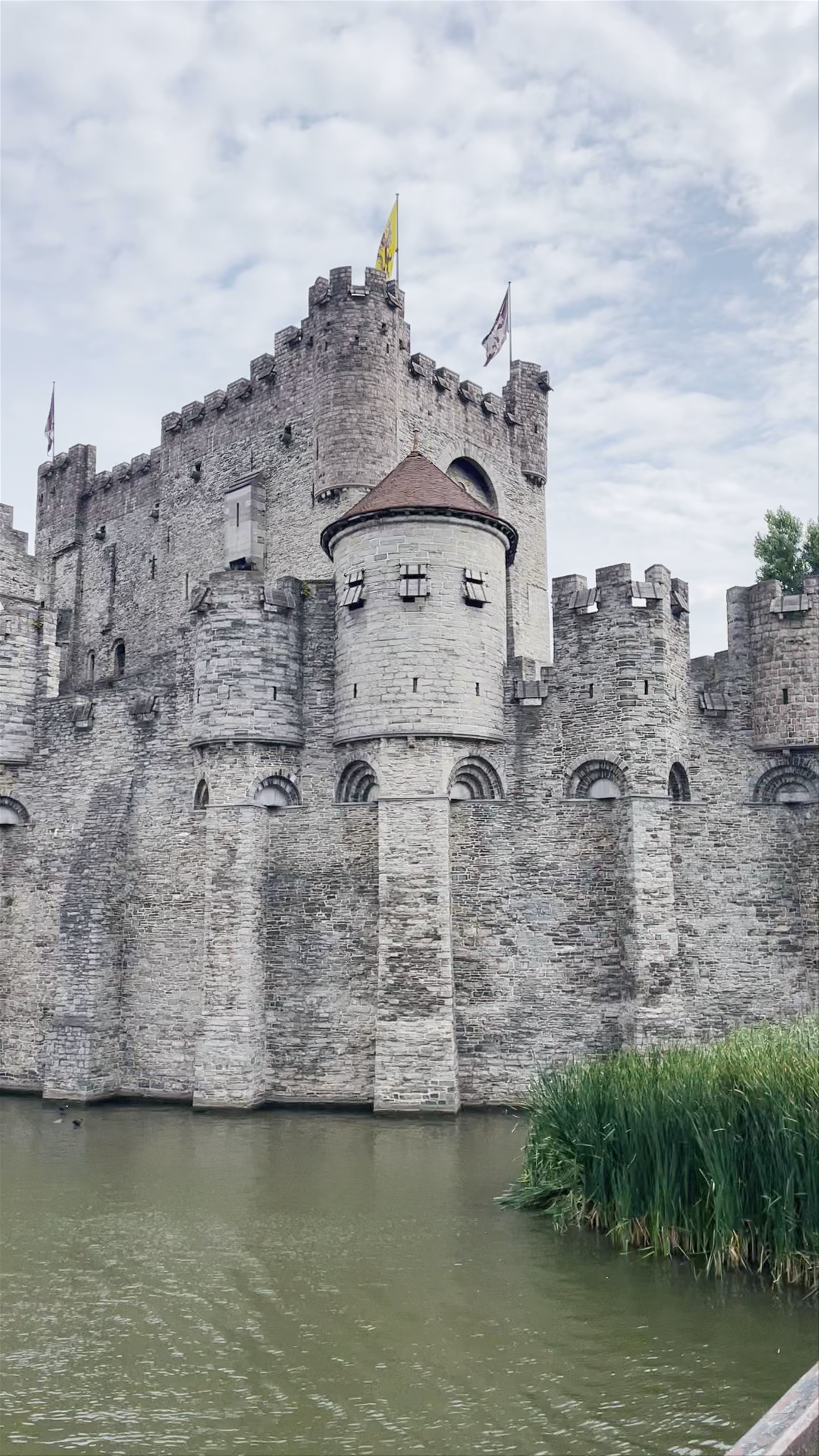 Gravensteen Castle: Medieval Majesty in Ghent, Belgium