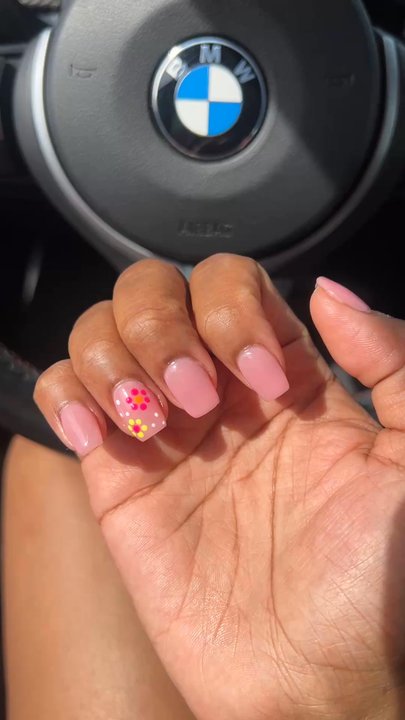 Joy Nail & Spa - I love my nails! Super cute spring flower design and love the shape! - Nail Salons Near Me - Woodbridge, Virginia
