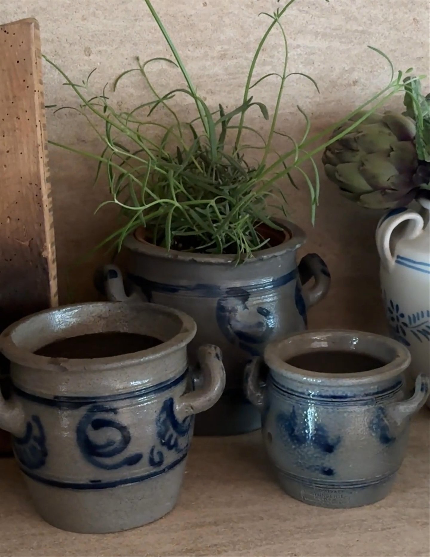 Handled Alsace Pot
