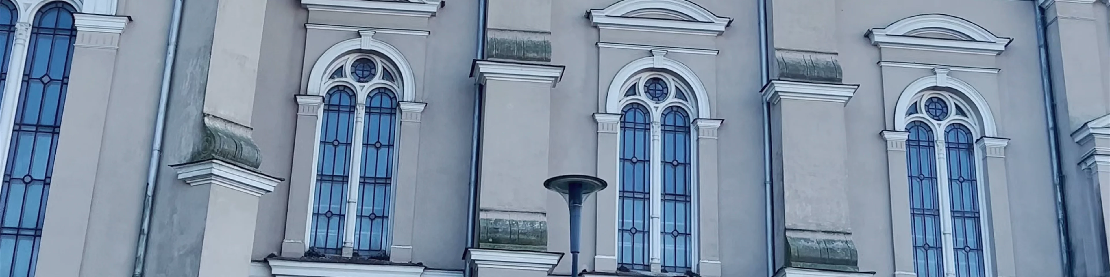 Joniškio Švč. Mergelės Marijos Ėmimo į dangų bažnyčia