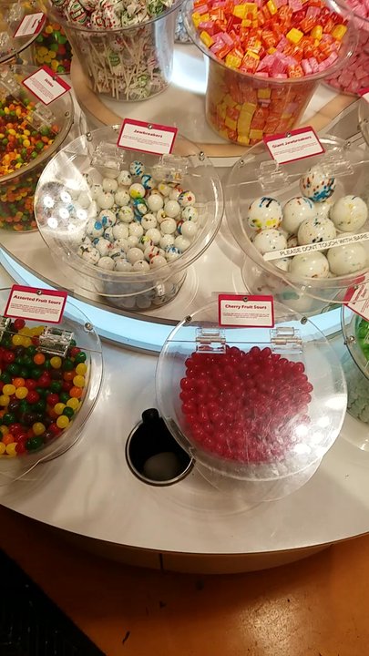 IT'SUGAR - Candy Stores Near Me - Santa Monica, California
