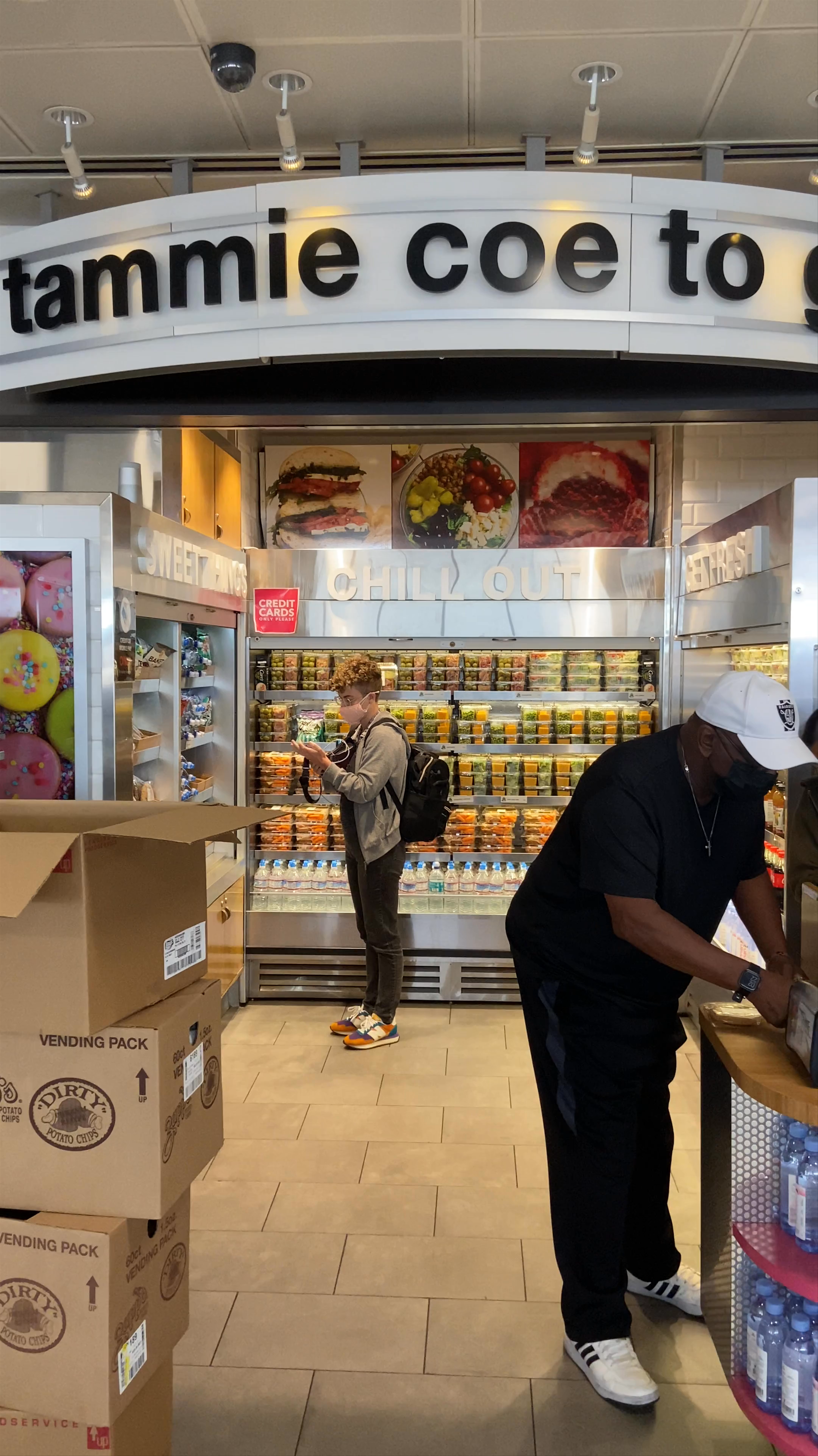 Tammie Coe To Go: Quick Healthy Bites at Phoenix Airport Terminal 4