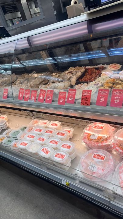 Platt's Seafood - Fresh fish and seafood - Seafood Markets Near Me - North Myrtle Beach, South Carolina