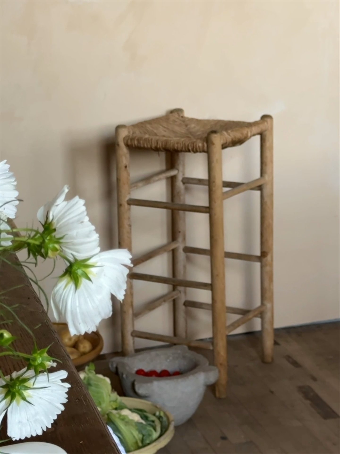 Bleached Rush Counter Stool