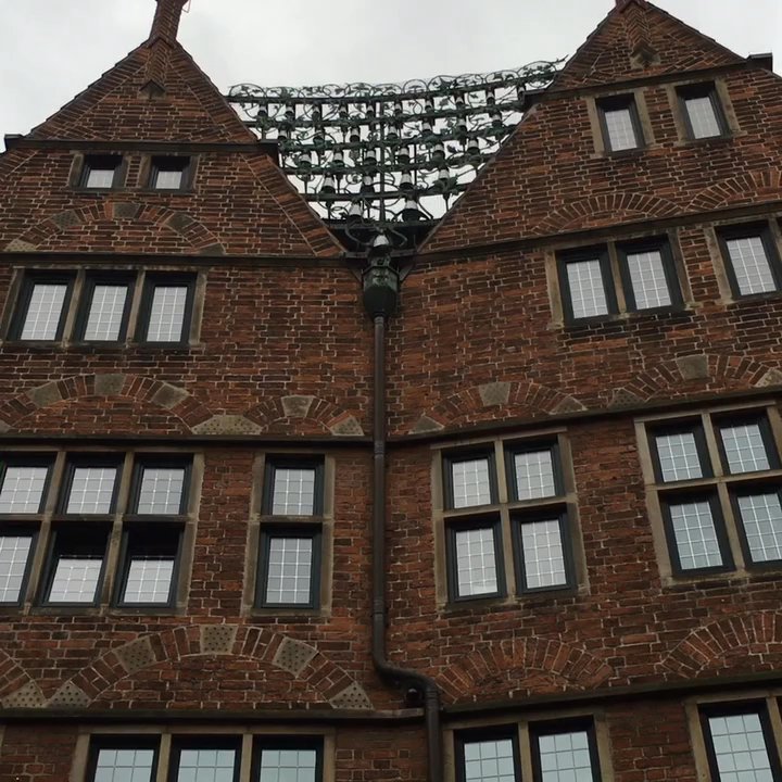 Böttcherstraße - Sample video of the bells playing. It lasted around 10 minutes. - Landmarks & Historical Buildings Near Me - Bremen, HB