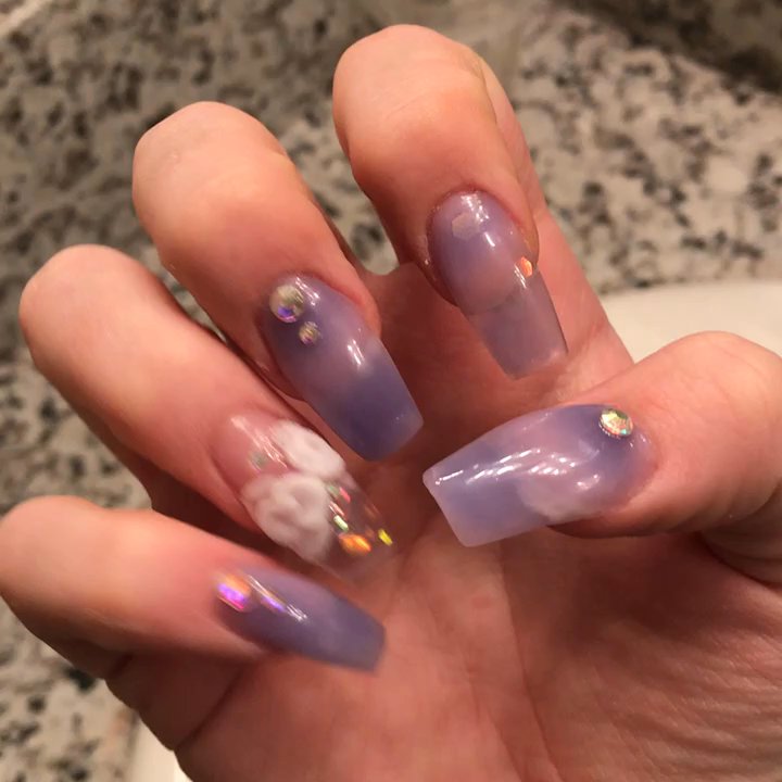 Deadlylashh - She gave me glow in the dark nails!  watch the full video - Eyelash Service Near Me - Elk Grove, California