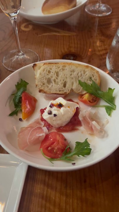 Valette Restaurant - New American Near Me - Healdsburg, California